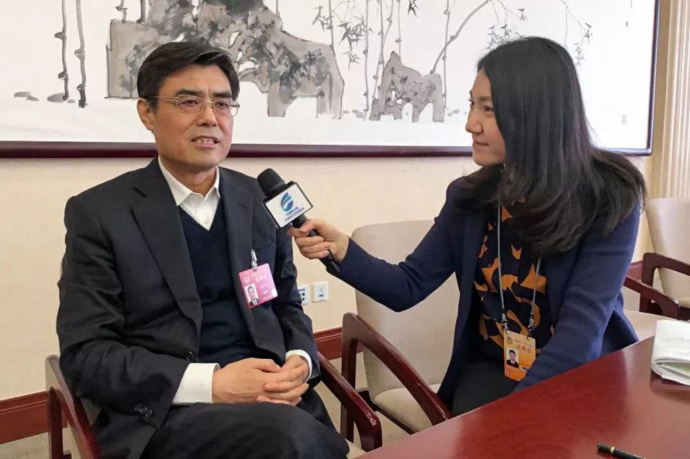 當好能源轉(zhuǎn)型與清潔發(fā)展排頭兵——訪全國政協(xié)委員，中國華能集團有限公司董事長、黨組書記舒印彪
