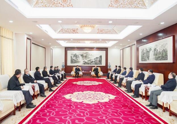 舒印彪拜會(huì)山西省省長林武