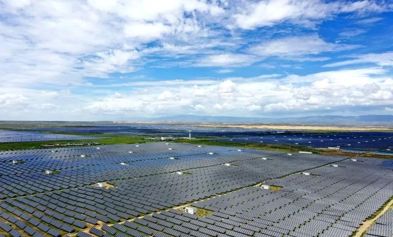 內(nèi)蒙古、甘肅、青海、寧夏3000萬(wàn)千瓦大型風(fēng)電光伏基地項(xiàng)目有序開(kāi)工（附名單）