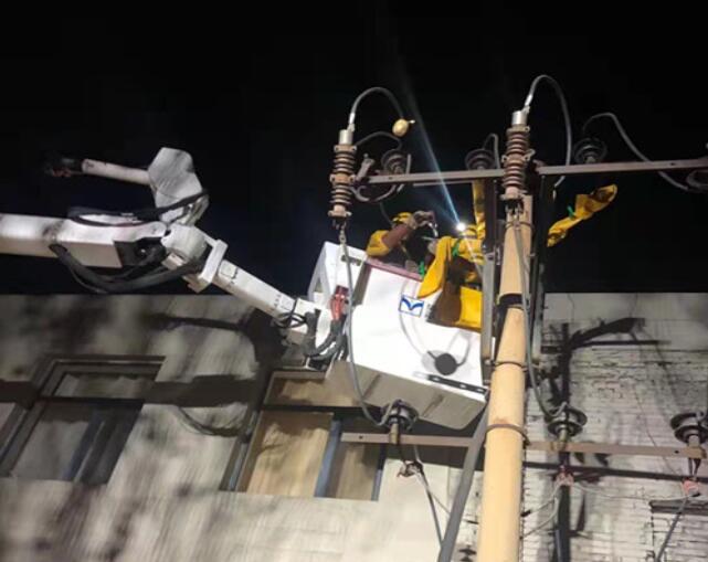 烏海電業(yè)局配電帶電作業(yè)處：11、7、23