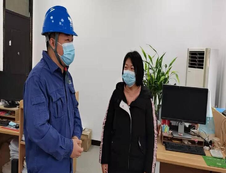 國網(wǎng)城固供電公司：走訪小微企業(yè)，當(dāng)好“電管家”