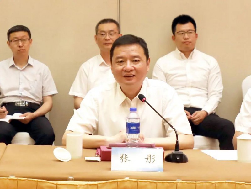 協(xié)鑫、徐工聯(lián)手！布局新能源