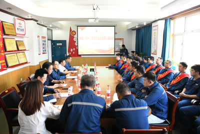 陜投電力運(yùn)營召開慶祝“八一”建軍節(jié)暨退役軍人表彰座談會(huì)
