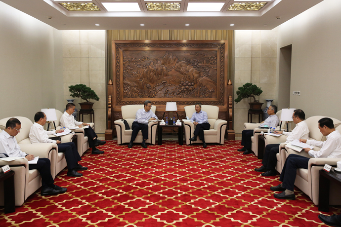 錢(qián)智民拜訪農(nóng)發(fā)行黨委書(shū)記、董事長(zhǎng)錢(qián)文揮