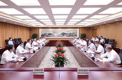 國家電網(wǎng)公司總經(jīng)理、黨組副書記張智剛與中國中鐵董事長陳云會談