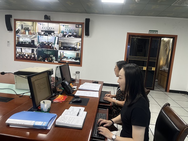 國慶我在崗，服務(wù)不打烊
