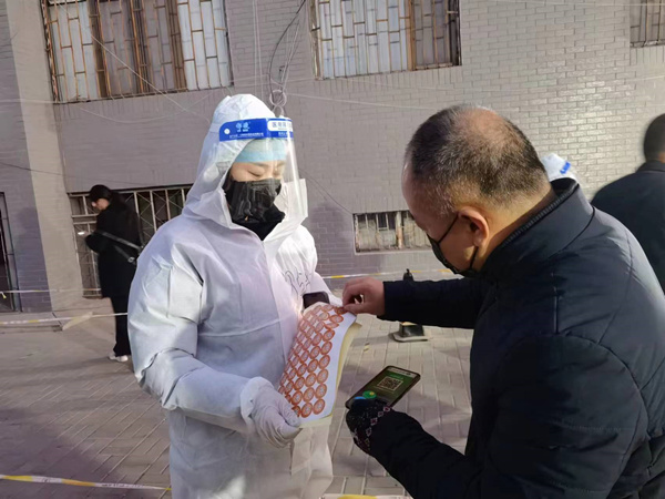 烏海市千里山供電公司：戰(zhàn)“疫”一線黨旗紅，當好疫情防控排頭兵