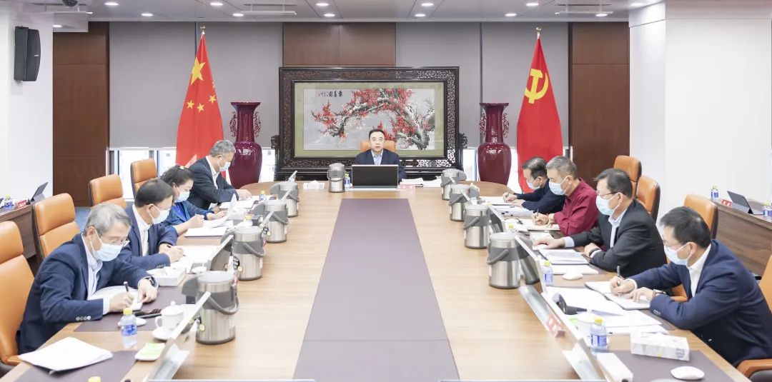 中國大唐黨組傳達貫徹《中共中央政治局關(guān)于加強和維護黨中央集中統(tǒng)一領(lǐng)導的若干規(guī)定》《中共中央政治局貫徹落實中央八項規(guī)定實施細則》