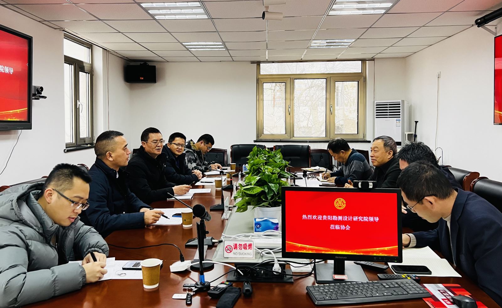 中國電力規(guī)劃設(shè)計協(xié)會李愛民與中國電建貴陽院、國網(wǎng)江蘇電力設(shè)計咨詢公司領(lǐng)導(dǎo)座談交流