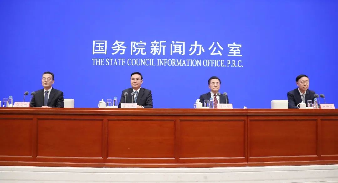 國資委領(lǐng)導(dǎo)談央企重組整合、新一輪國企改革、電力保供