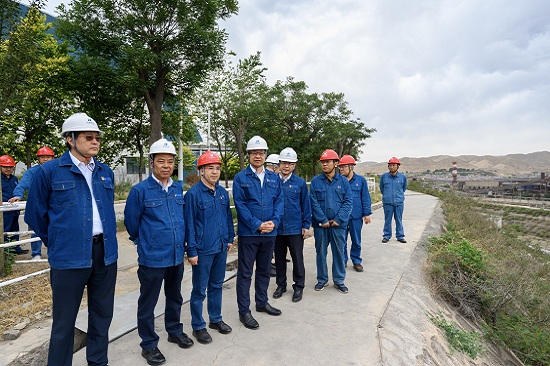 華能集團(tuán)總經(jīng)理、黨組副書記鄧建玲到蘭州熱電公司調(diào)研