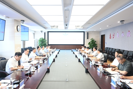 中國電建黨委書記、董事長丁焰章與中國南水北調(diào)集團(tuán)黨組書記、董事長蔣旭光會談