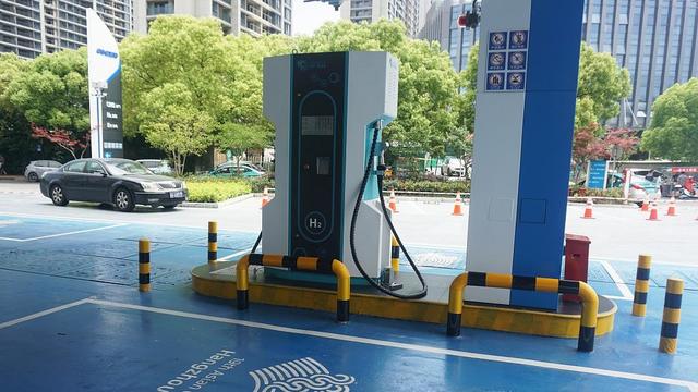 加快培育氫燃料電池汽車產(chǎn)業(yè)，浙江超前布局加氫站建設