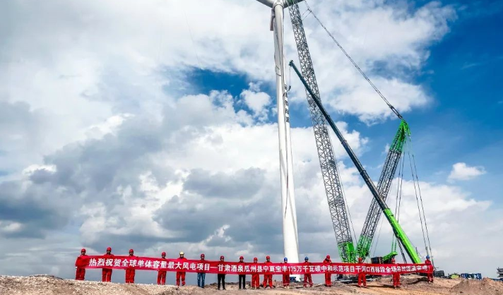 88臺！神大集團承建的瓜州寶豐風電項目圓滿完成吊裝