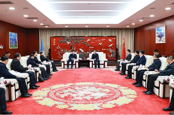 江毅會(huì)見(jiàn)內(nèi)蒙古自治區(qū)黨委常委、常務(wù)副主席黃志強(qiáng)