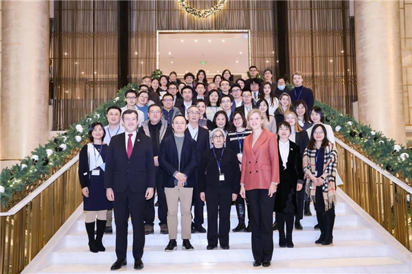 愛旭持續(xù)發(fā)力中歐新能源市場(chǎng)，為零碳未來(lái)注入更多活力