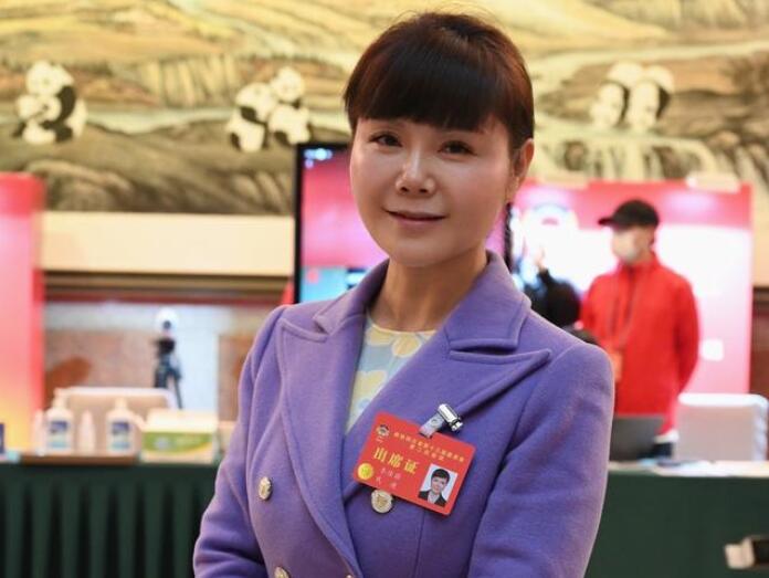 四川省政協(xié)委員李佳蔚：四川要優(yōu)化碳產(chǎn)品、參與碳交易，不斷完善碳設(shè)施