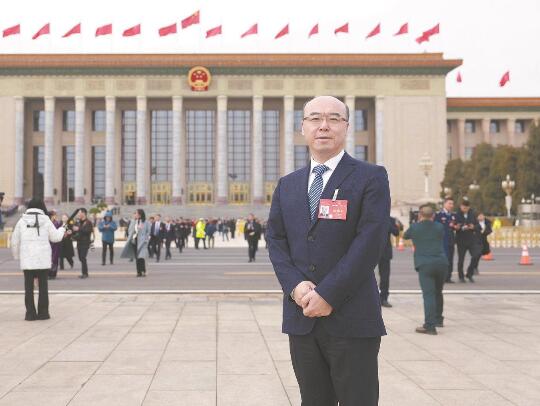 【兩會好聲音】全國人大代表，國網(wǎng)山東公司董事長、黨委書記 王志偉：推動新能源高質(zhì)量發(fā)展 助力美麗中國建設(shè)