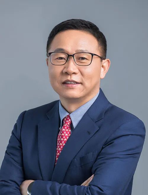 華為汪濤：用數(shù)智化技術(shù)，解決新型電力系統(tǒng)世界級(jí)難題
