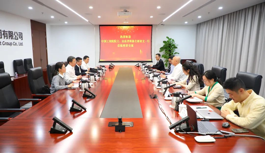 中國電氣裝備黨委書記、董事長李洪鳳會見中國工程院院士、山東省科協(xié)主席凌文