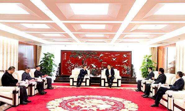 趙建國會見哈電集團(tuán)董事長、黨委書記斯?jié)煞? width=91 height=76></A></LI>               <LI><SPAN><A href=
